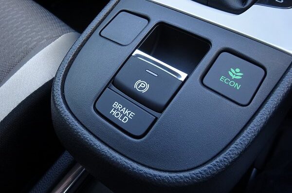 絶対使わない今の車の機能