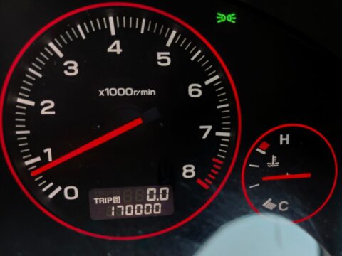 nX1Wnzd-480x360 【朗報】ぼくの車、ついに『17万キロ』到達wwww