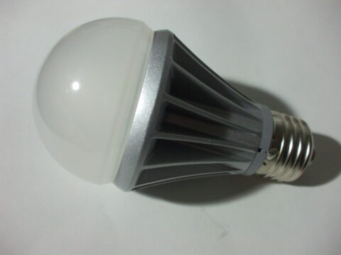 LED-LEL-AW6L2_1-480x360 【節約】「LED電球」「節水シャワーヘッド」←こういう負荷なく節約できるの教えてくれ！！