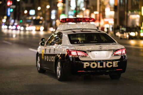 car-PoliceFTHG5737_TP_V-480x320 さっき警察に追われて車で振り切ったんだけどｗ
