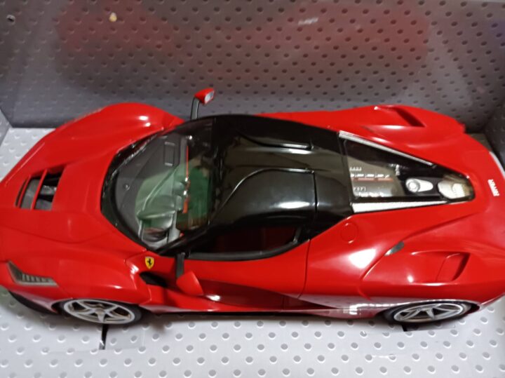 rFpTvRC-720x539 ワイ将、ついに夢の『フェラーリ』を購入ｗｗ