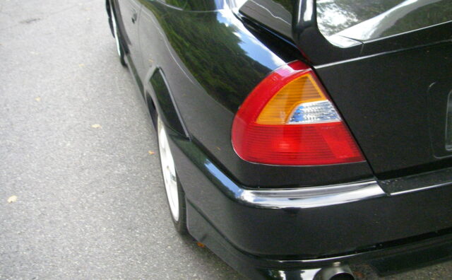 ダセー車でマフラー変えてるやつなんなの
